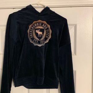 Abercrombie kids hoodie size 11/12 navy blue plush used like new condition